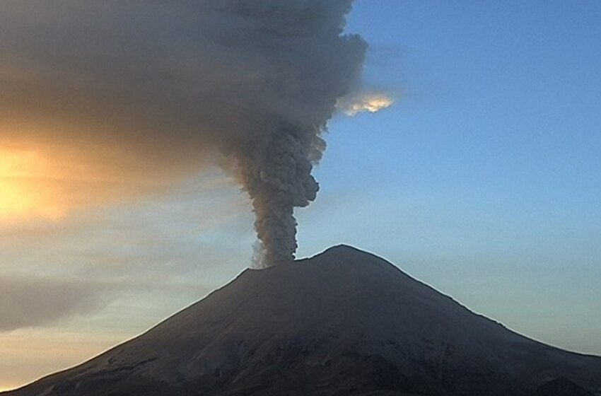  ¡Alerta Volcánica! Aeropuerto de Puebla Suspende Vuelos por Ceniza del Popocatépetl