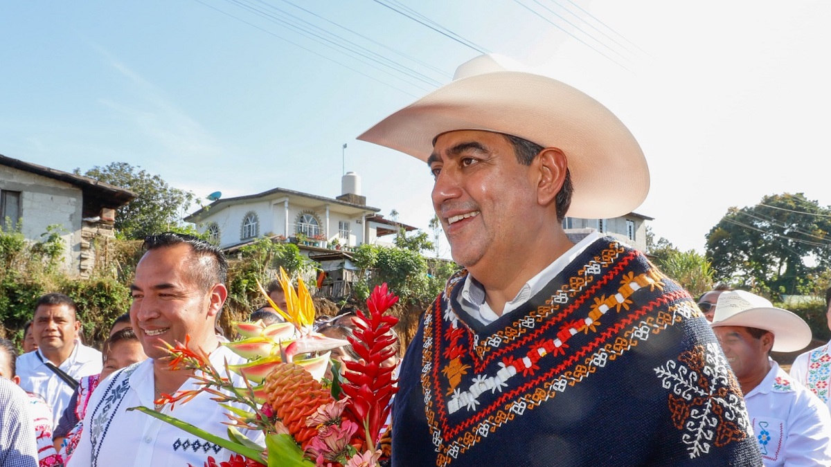 Deja huella gobierno estatal en todos los municipios de Puebla: Sergio Salomón