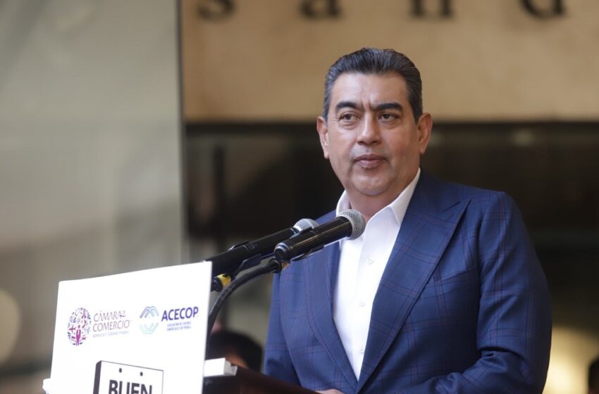  Inaugura Sergio Salomón “el buen fin 2024”; llama a realizar compras responsables