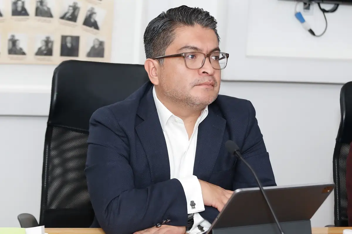 Cesan a Héctor Durán de Agua de Puebla