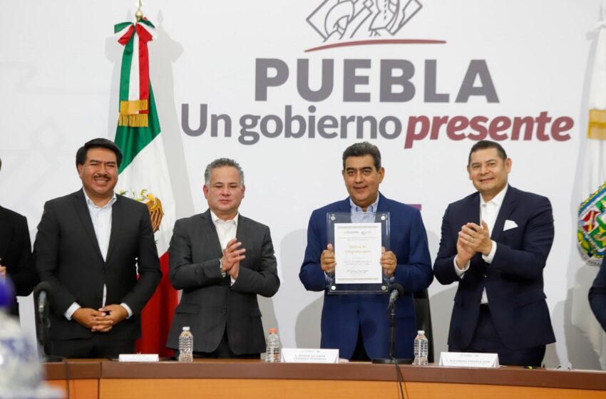  Con certificado geográfico, gobierno estatal preserva identidad de esferas de Chignahuapan