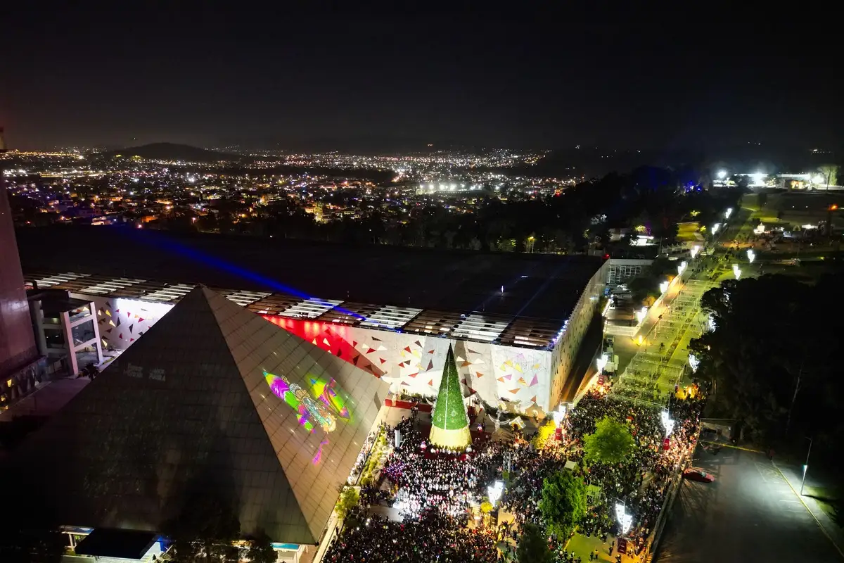 Inaugura Armenta Festival Navideño “Por amor a Puebla”
