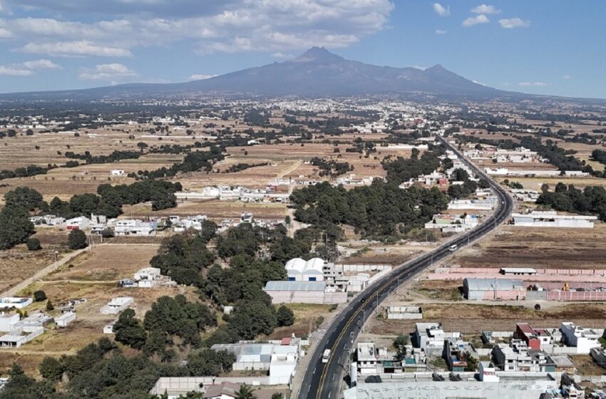  Sergio Salomón amplía a 4 carriles la carretera Puebla-Canoa