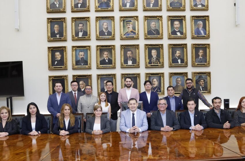  Puebla apuesta por la tecnología: acuerdan ruta para la Casa del Diseño de Semiconductores