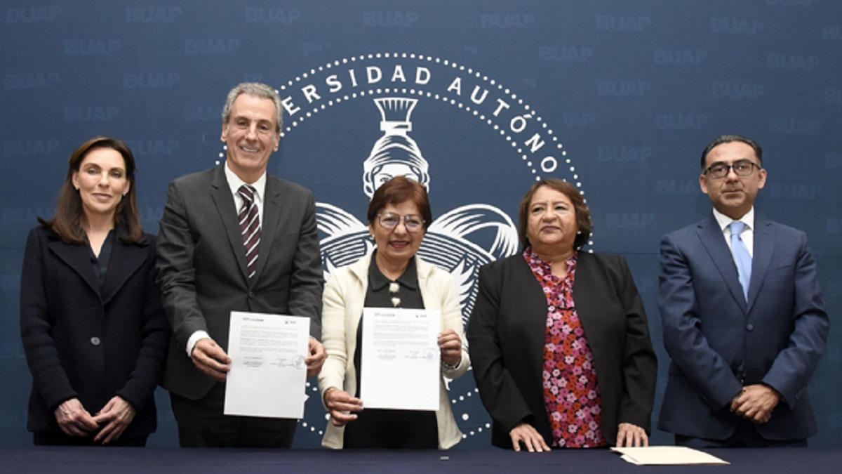 BUAP y Ayuntamiento de Puebla suscriben Convenio Marco de Colaboración