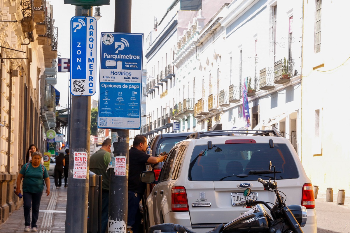 Conoce el tarifario de multas por el mal uso de parquímetros en Puebla