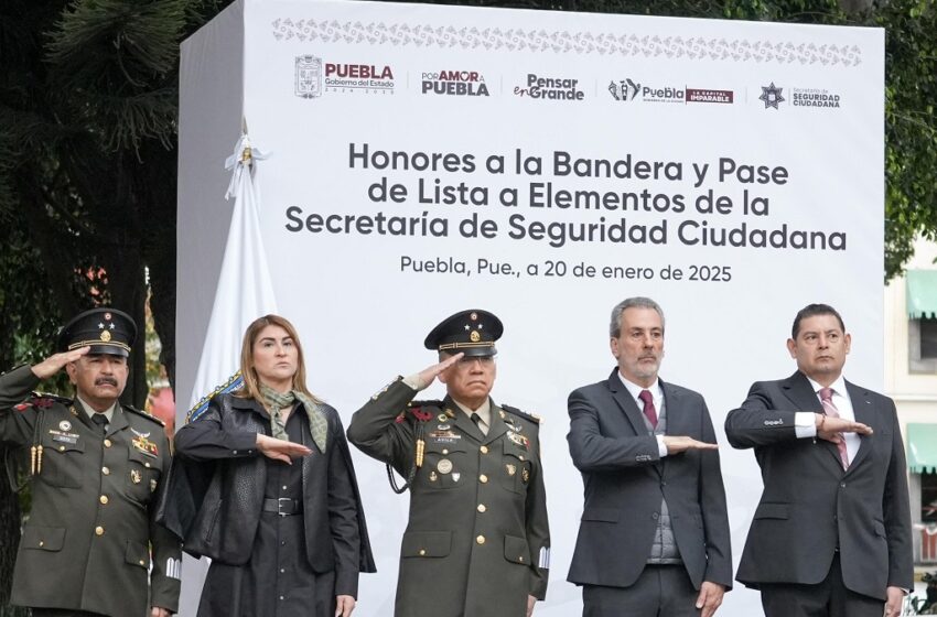  Encabezan Armenta y Chedraui pase de lista a fuerzas municipales en el Zócalo de Puebla