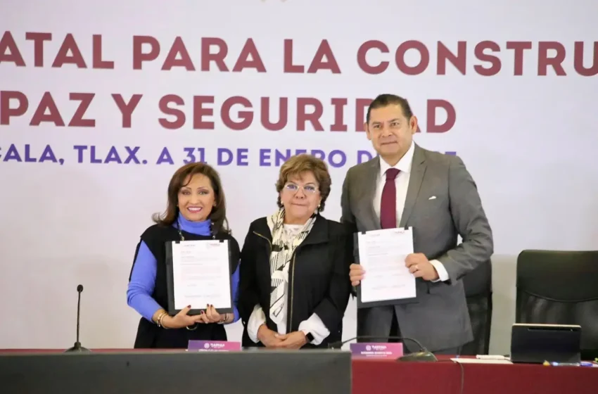  Firman convenio Lorena Cuéllar y Armenta para blindar límites entre Puebla y Tlaxcala 
