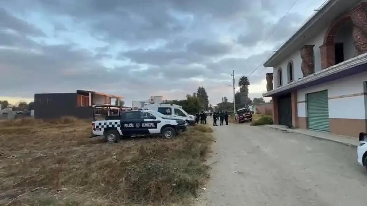 Muere policía y delincuente durante enfrentamiento en Coronango