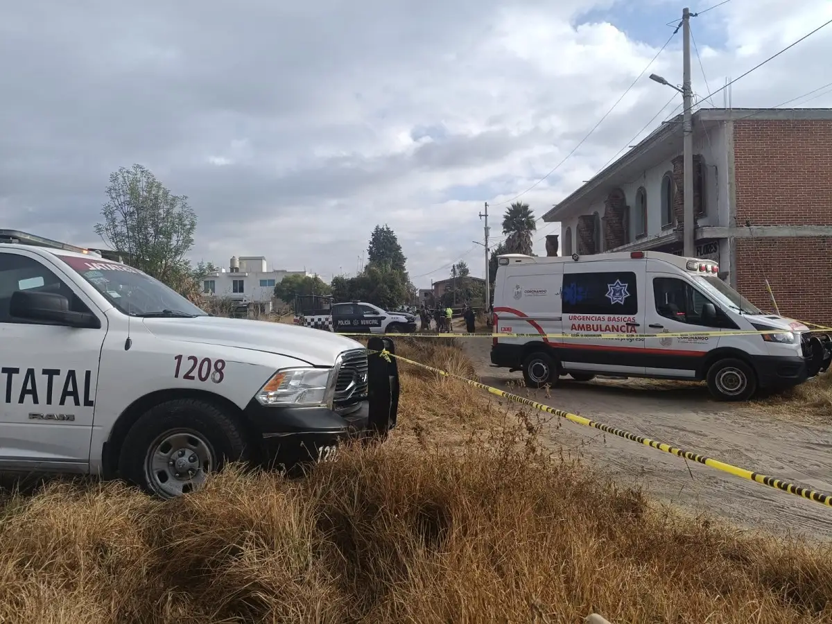 Muere policía y delincuente durante enfrentamiento en Coronango
