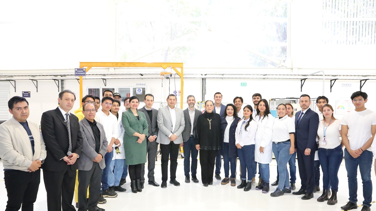 Puebla, con talento, innovación y desarrollo para Olinia: Alejandro Armenta