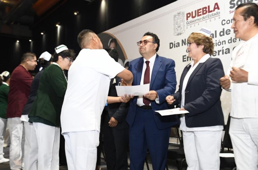  Reconoce Salud dedicación de enfermeras y enfermeros