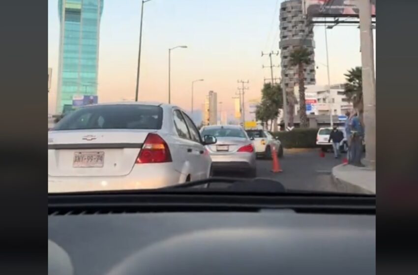  ¡Video Viral Muestra la Conducción Salvaje en Puebla: Manejar es un Deporte Extremo!