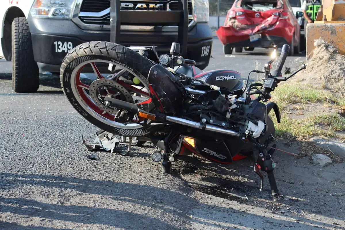 Adolescente muere en accidente de motocicleta en Palmar de Bravo
