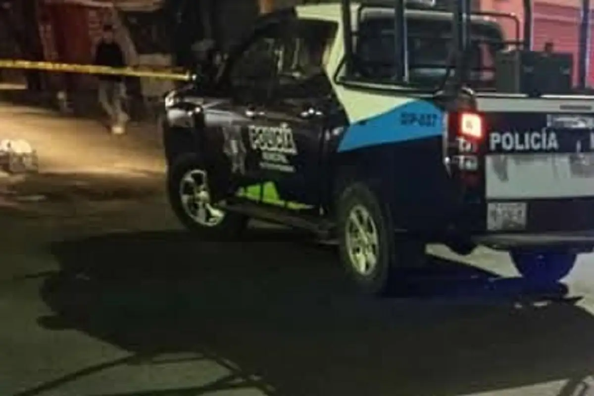 Atropellan y matan a una persona en la 105 Poniente
