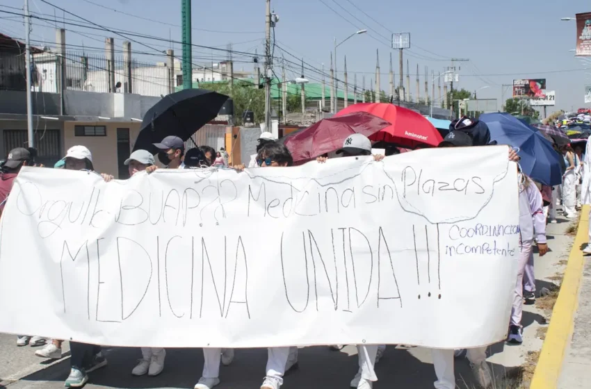  Estudiantes de Medicina impiden primera mesa de diálogo con directora interina  