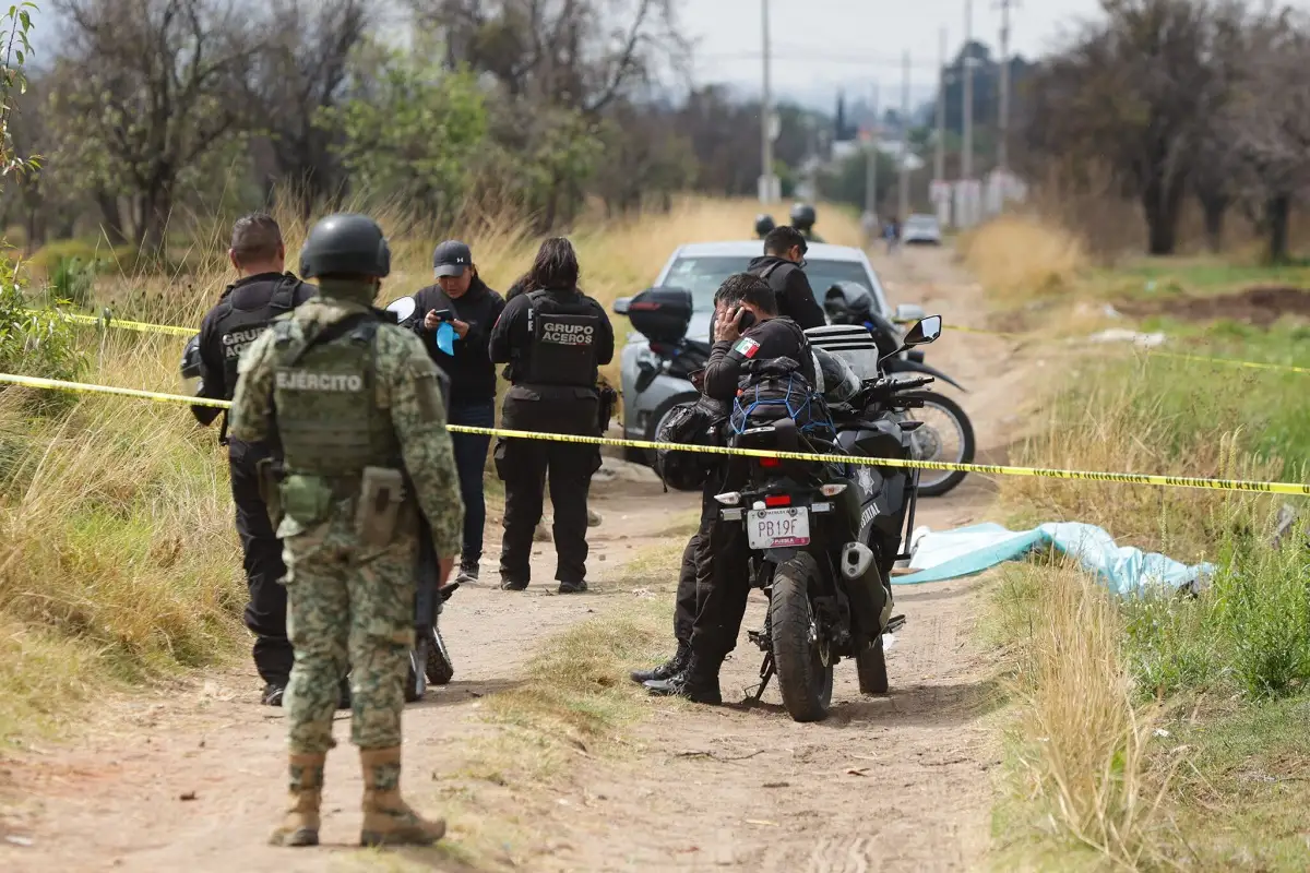 Hallan cuerpo de un masculino con impactos de bala en Coronango