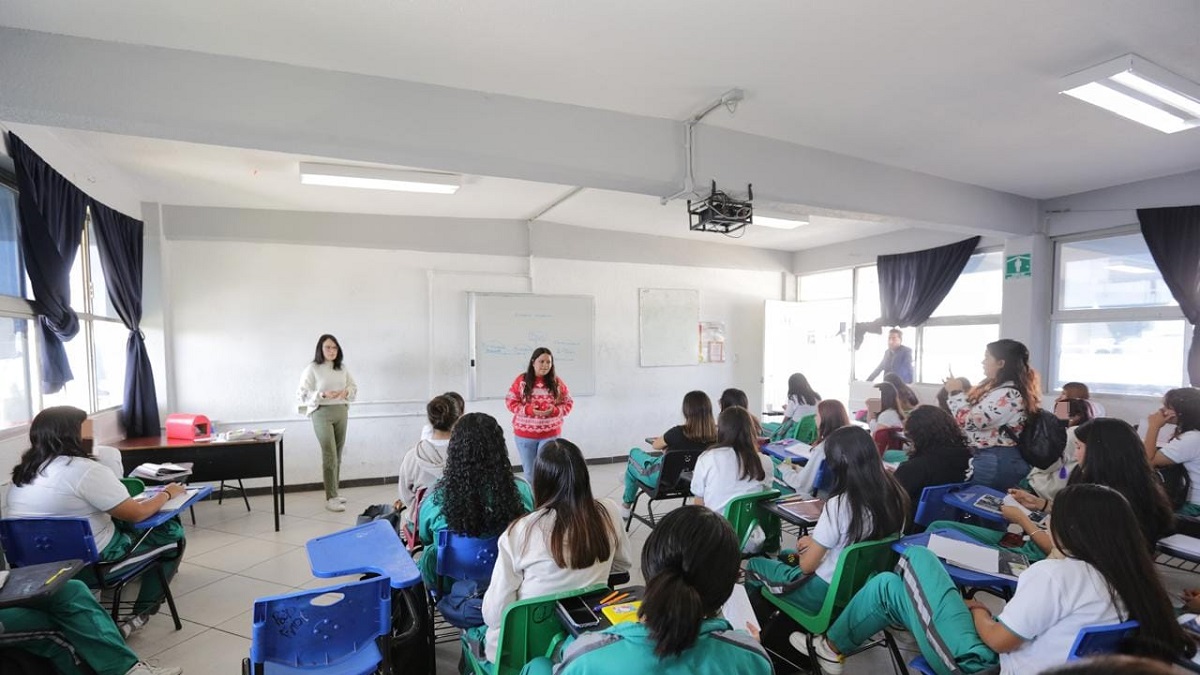 Invita SMDIF a reforzar la campaña “Aquí Estoy” sobre prevención del suicidio en las escuelas