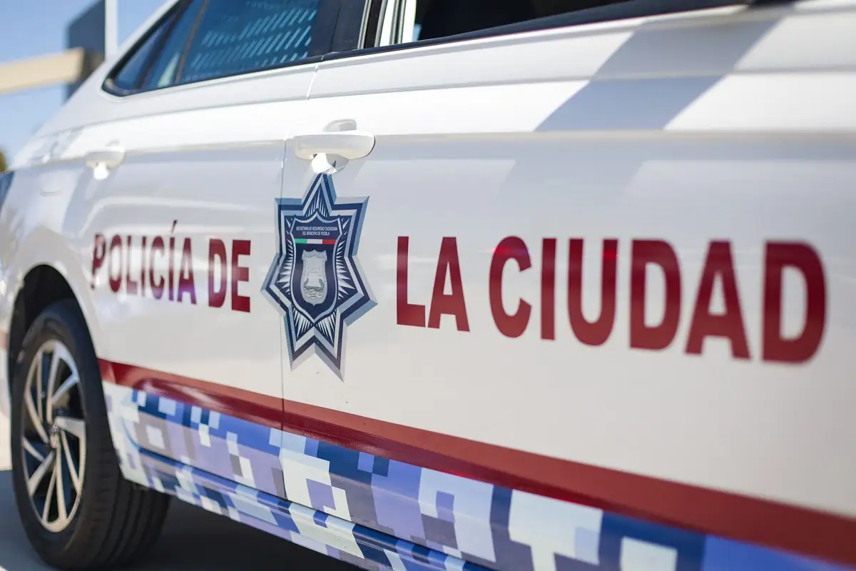 Muere hombre baleado en su camioneta a la altura de Xonacatepec