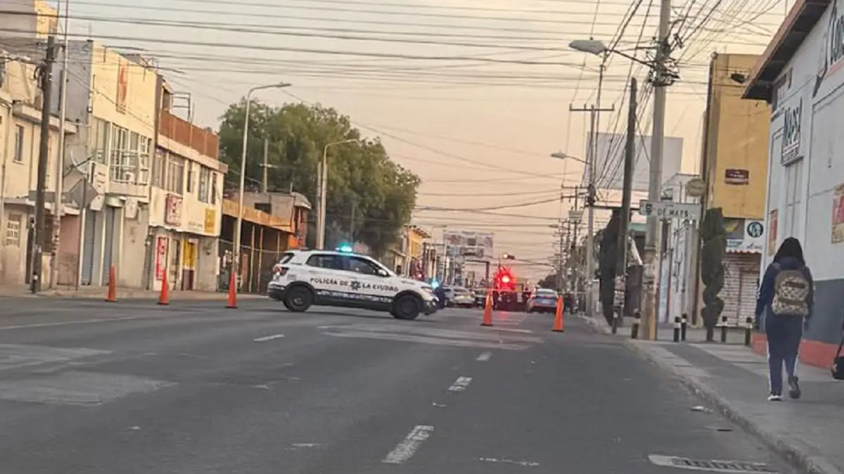 Muere motociclista tras ser atropellado en la 16 de Septiembre