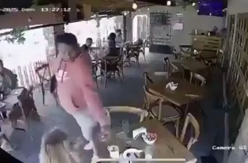  Si lo identificas, denuncia: el sujeto que asaltó el restaurante La Terraza de Puebla