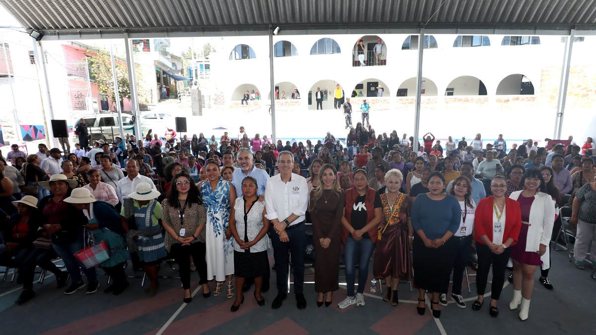 Gobierno de la Ciudad fortalece el liderazgo político de las mujeres