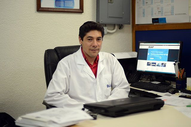  Investigador del Instituto de Fisiología estudia el síndrome metabólico desde sus cambios bioquímicos