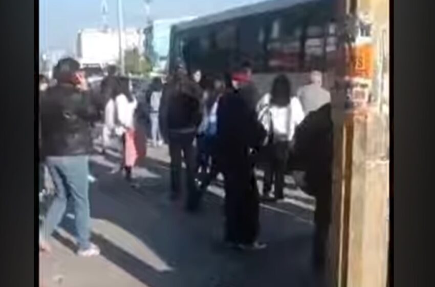  Alerta ¡Nuevo Modus Operandi! Lanzan Gas Lacrimógeno en Ruta a Cholula para Robar a Pasajeros (VIDEO)
