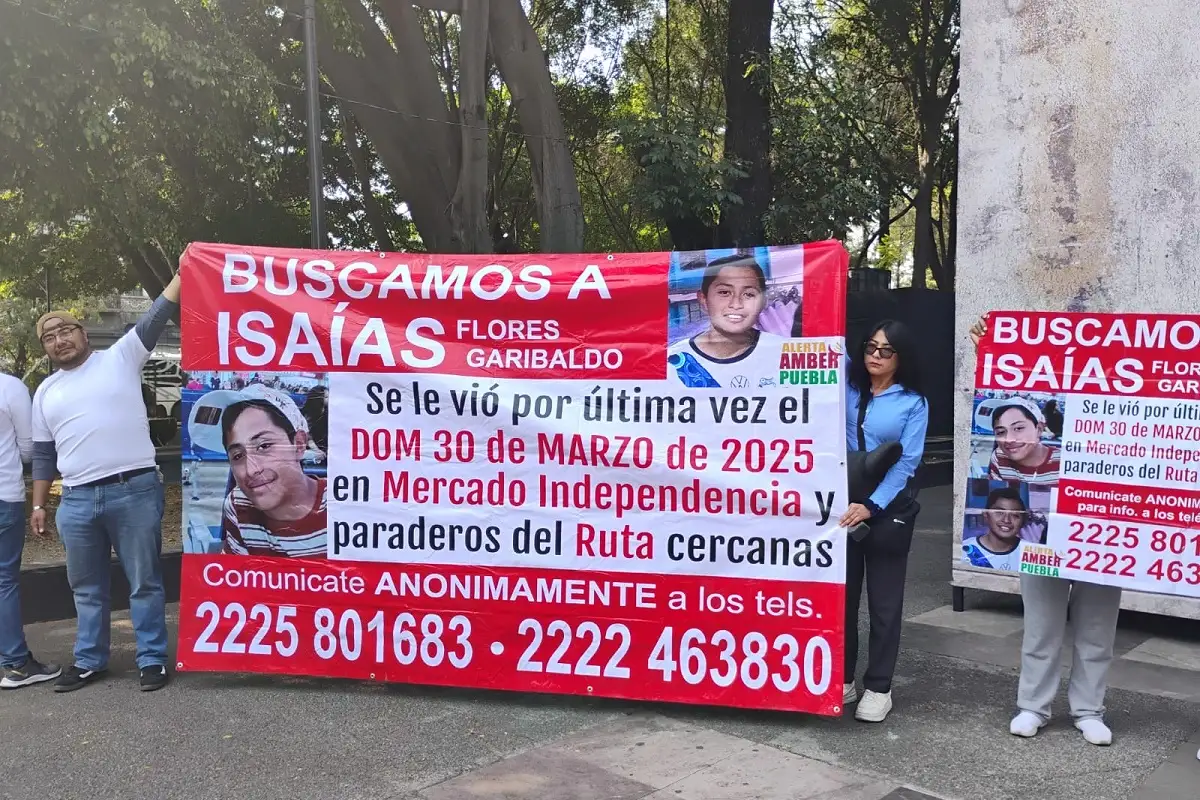 Familiares del joven Isaías Flores, se manifiestan tras su desaparición