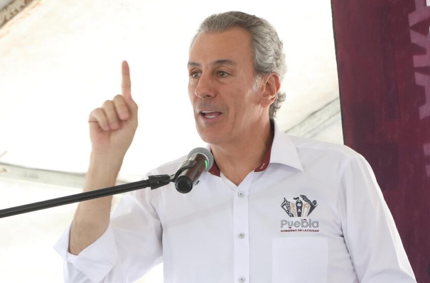  Garantiza Gobierno de la Ciudad dotación de agua potable a la colonia 20 de Noviembre