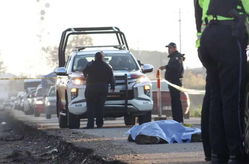  Localizan a un hombre sin vida a un costado de la carretera México-Puebla