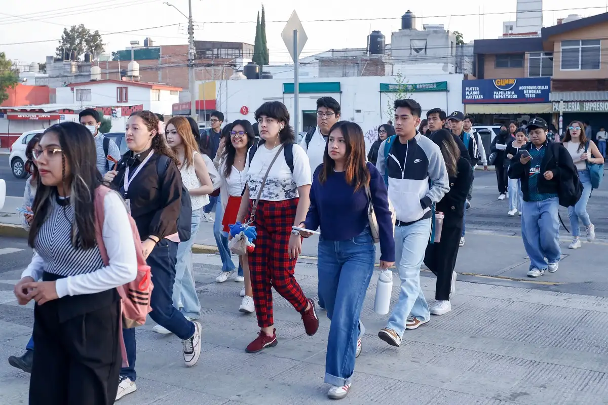 Por paro estudiantil en la BUAP, ventas caen 95% en comercios de CU