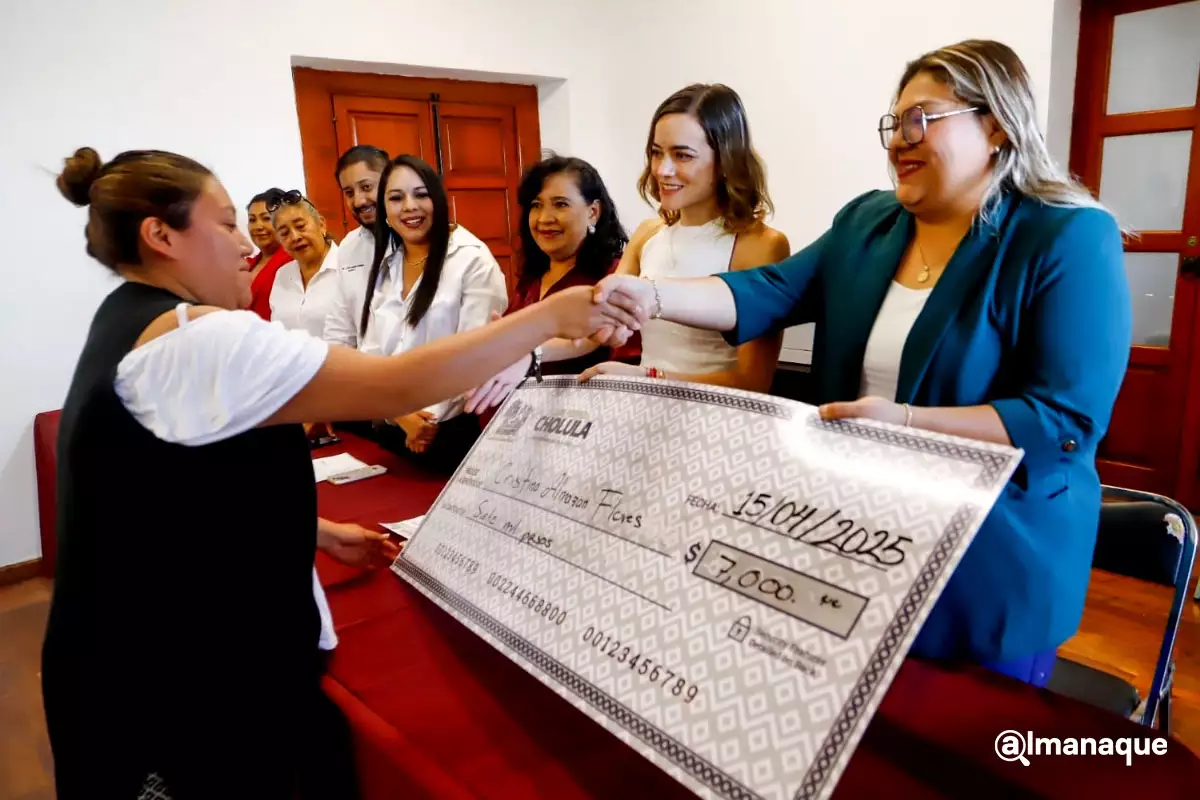 Resultados del Miércoles Ciudadano: Tonantzin Fernández entrega apoyos económicos a cholultecas
