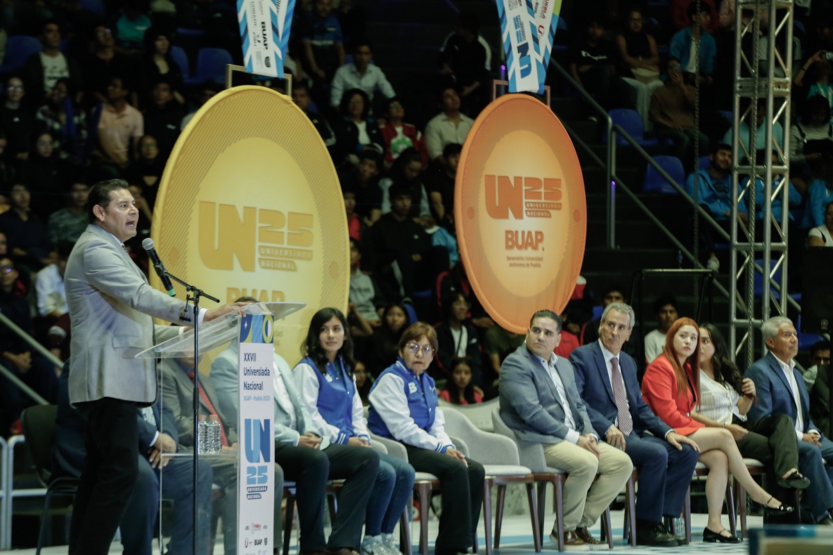 Arranca la Universiada Nacional 2025 en Puebla Ovacionan a Armenta y Lilia Cedillo  