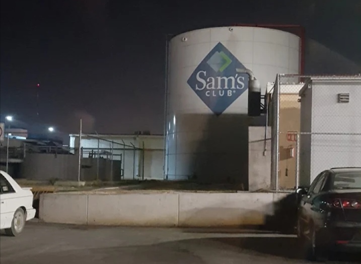  Asaltan SAM’s de Peri Plaza; se llevan 25 teléfonos