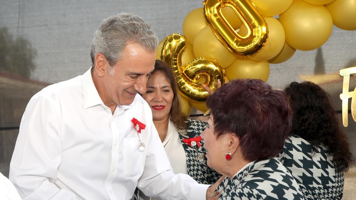 Reconoció Pepe Chedraui a las y los maestros por su labor para la formación de niñas, niños y adolescentes