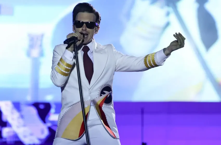  VIDEO: Se arman los golpes durante el concierto de Drake Bell en Puebla
