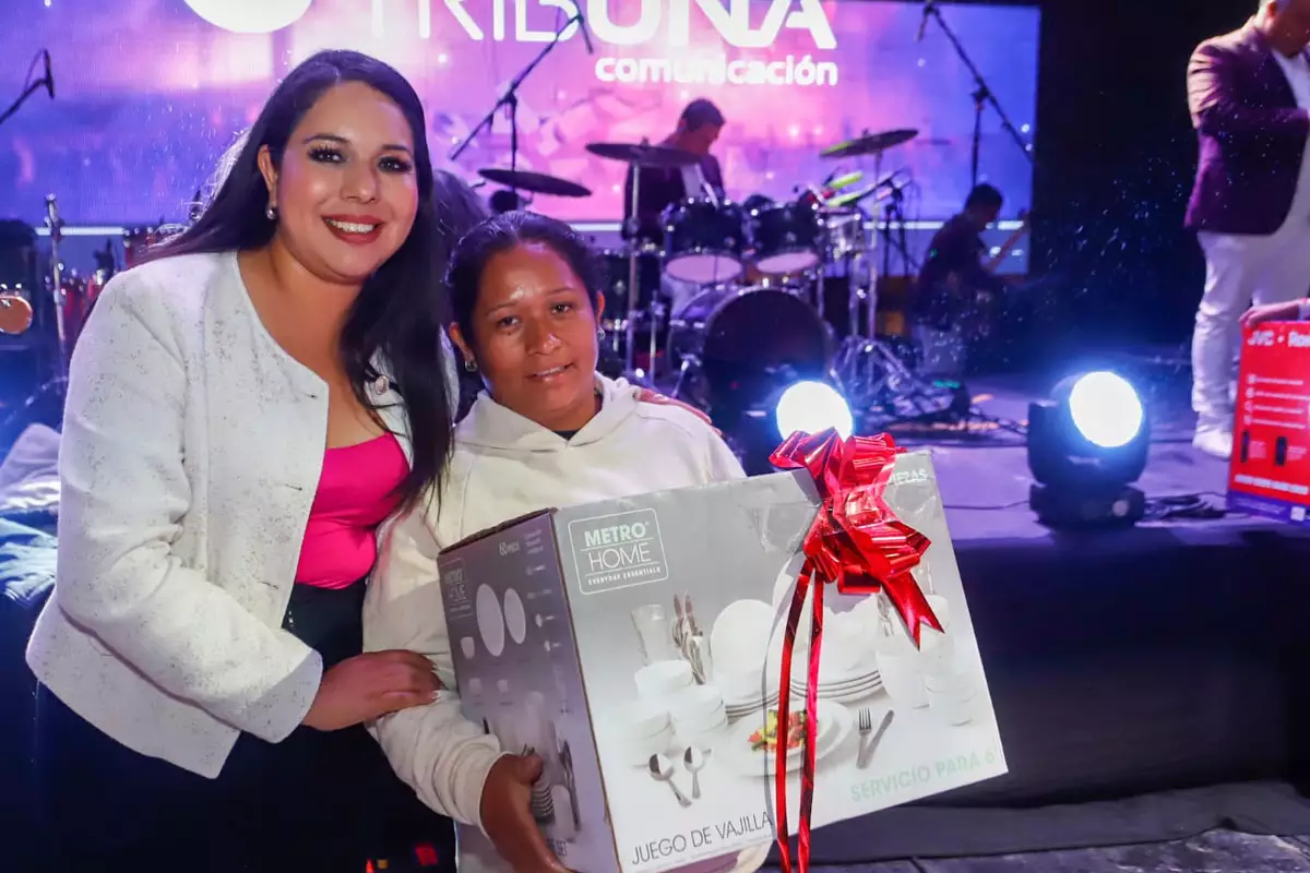 Tonantzin Fernández celebra a lo grande a las mamás cholultecas con la Fiesta Magnífica