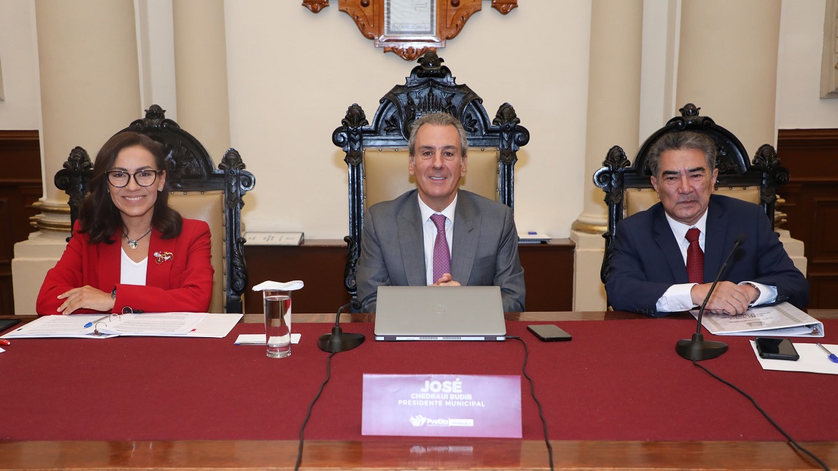 Aprueba Cabildo de Puebla reformas constitucionales del estado