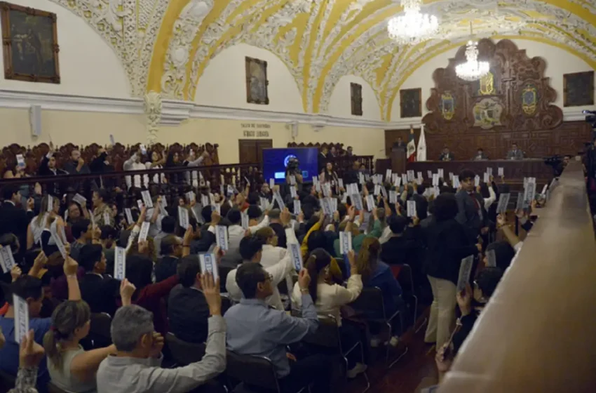  Aprueba Consejo Universitario reformas de carácter académico