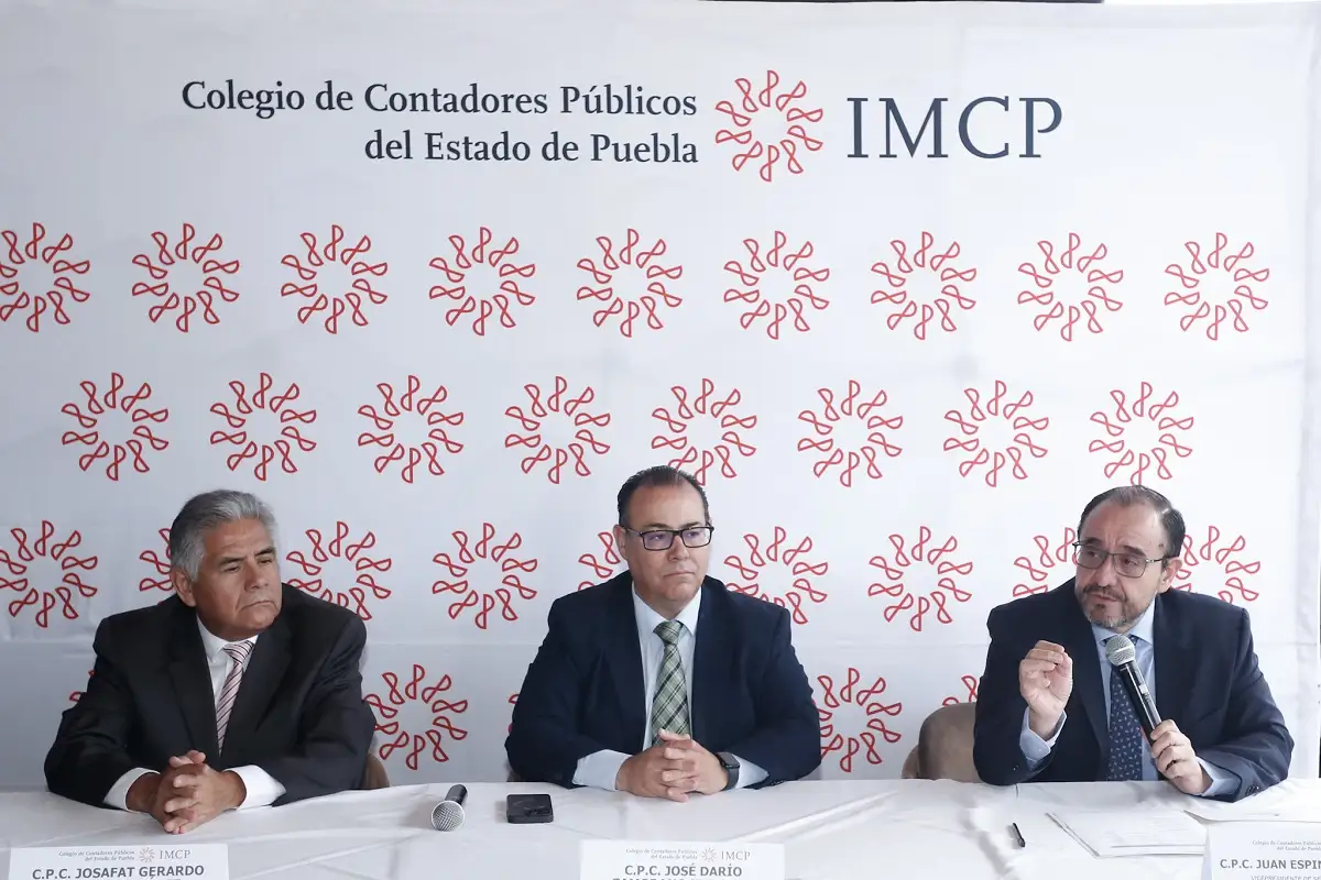 Colegio de Contadores en Puebla, exhorta a empresas a transparentar indicadores ambientales