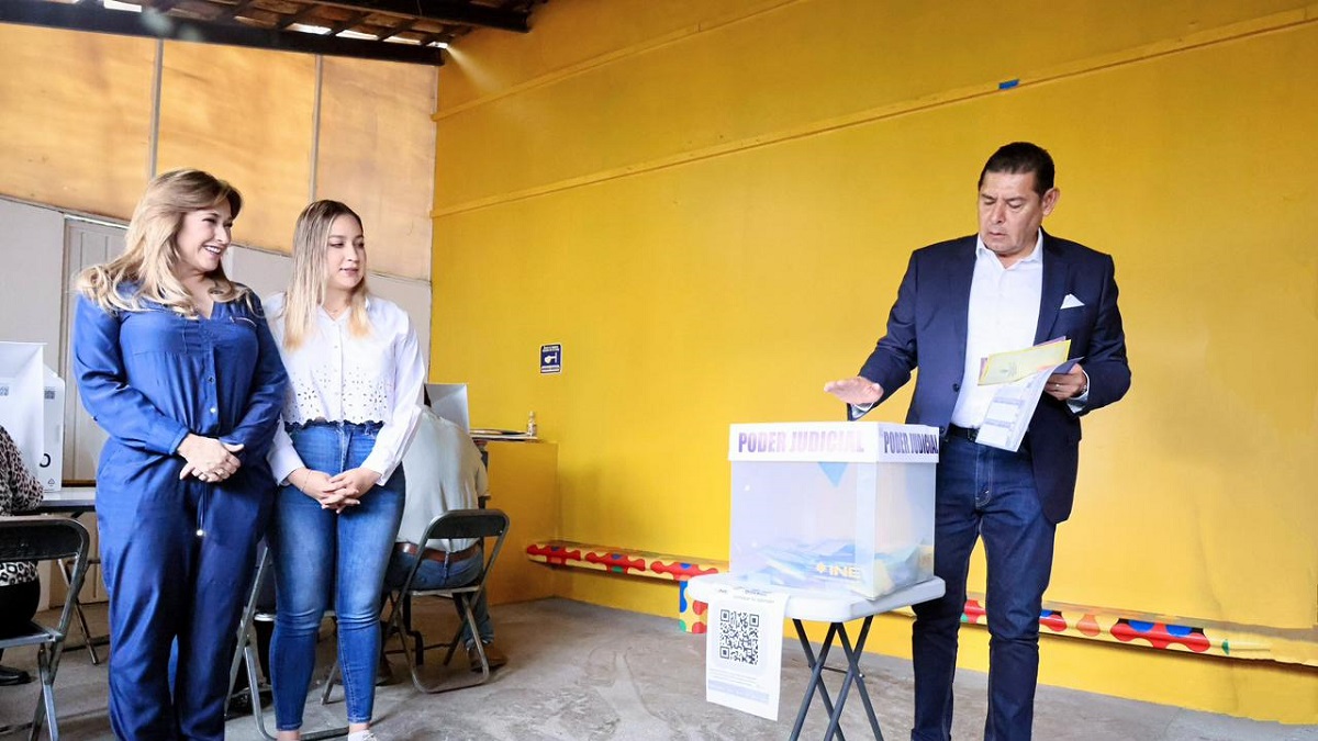 El gobernador Alejandro Armenta llama a votar libremente por el Poder Judicial
