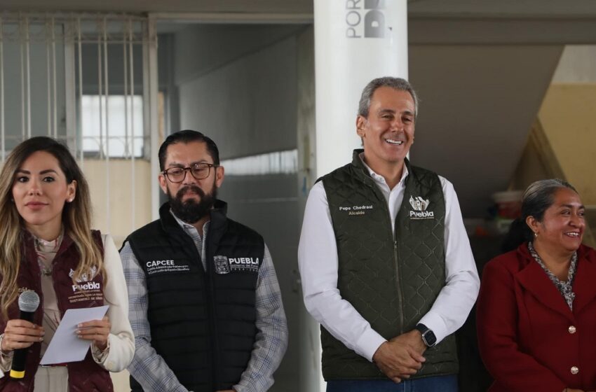  Entrega Pepe Chedraui obra educativa en la Primaria General Tlanesse