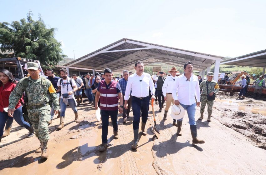  Gobernador Armenta y fuerzas de seguridad nacional, estatal y municipal atienden personalmente y compromete reposición de 70 viviendas afectadas por tromba
