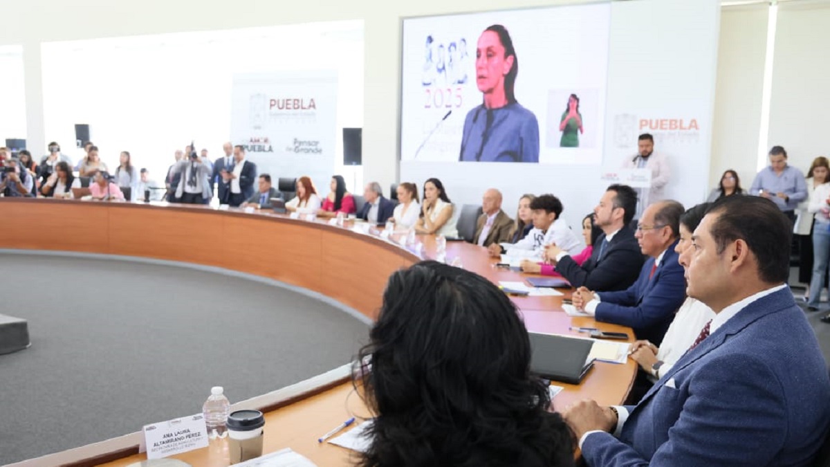 Gobierno de Puebla respalda postura diplomática de presidenta Sheinbaum en favor de derechos de migrantes