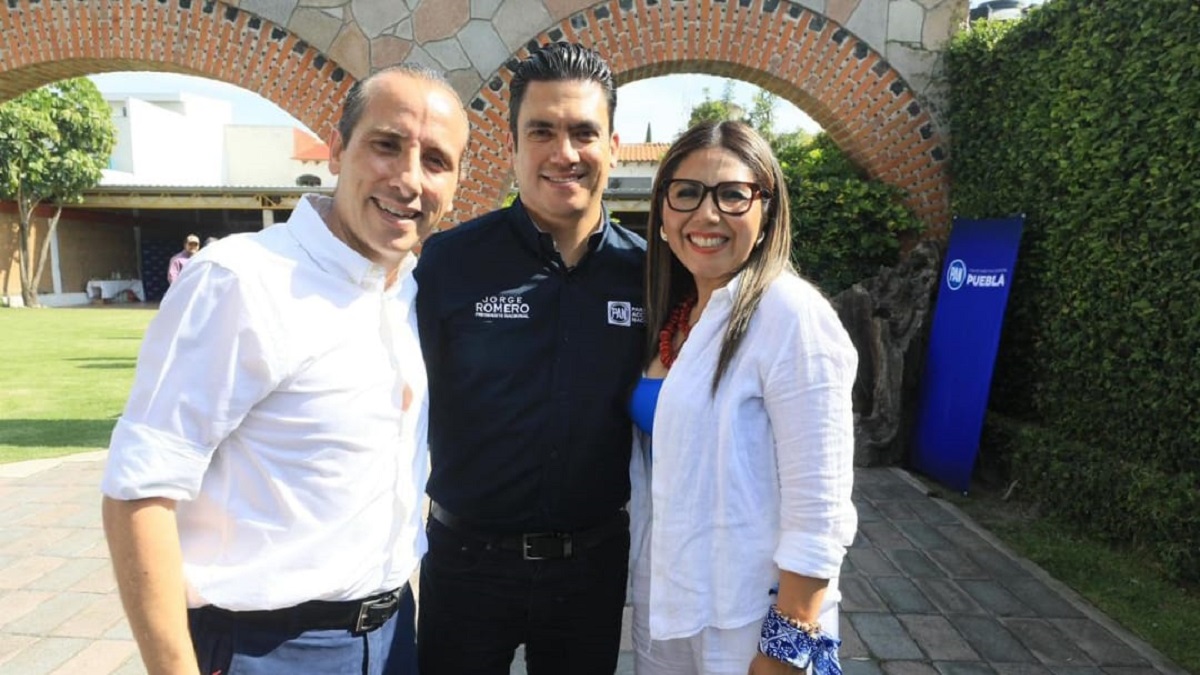 PAN Puebla celebra su primera sesión plenaria con ex alcaldes, diputados y senadores