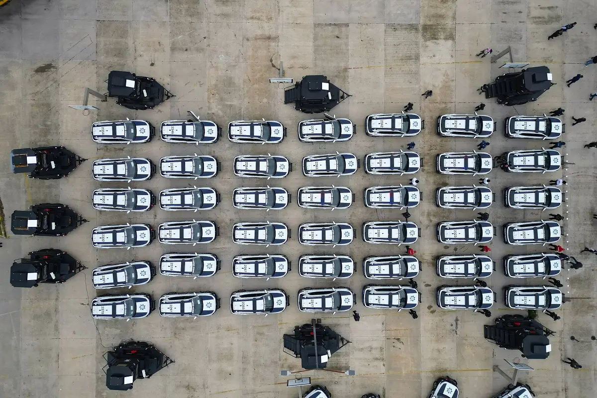 Para consumir local, gobierno de Puebla adquirió 100 patrullas Tiguan para la SSP