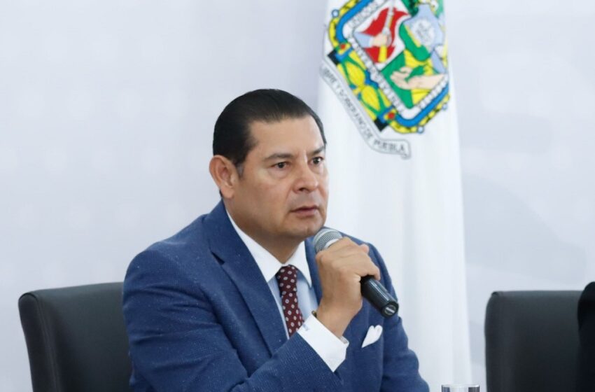  Puebla tendrá su Escuela de Fuerzas Básicas del Puebla de la Franja: Alejandro Armenta