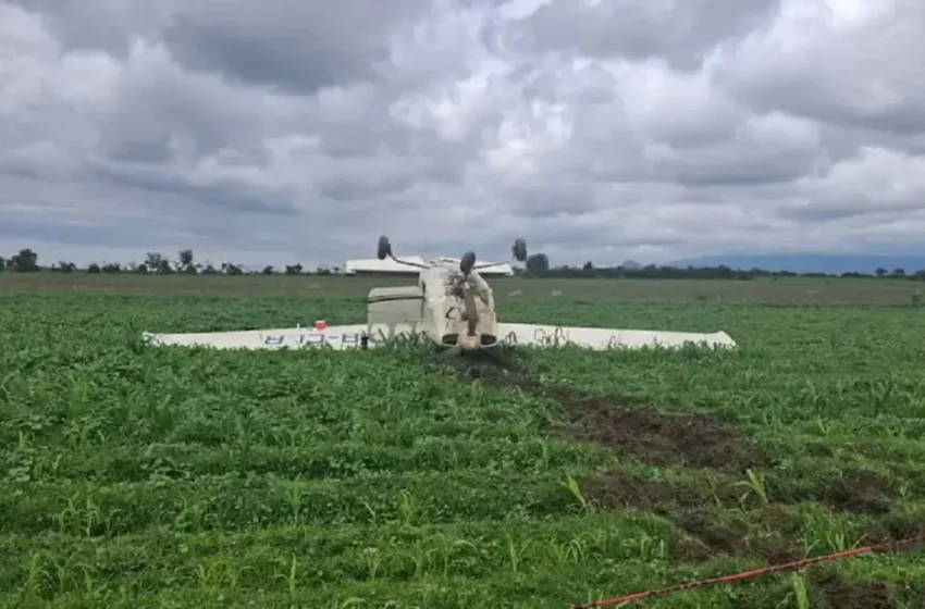  Dos personas heridas deja aterrizaje forzoso de una avioneta en Huejotzingo