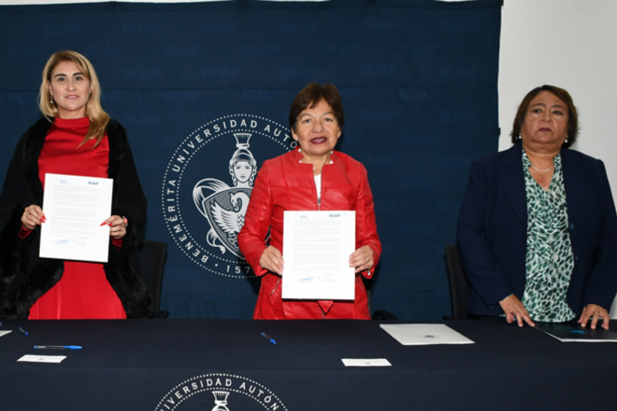Firman convenio BUAP y Fiscalía General del Estado de Puebla